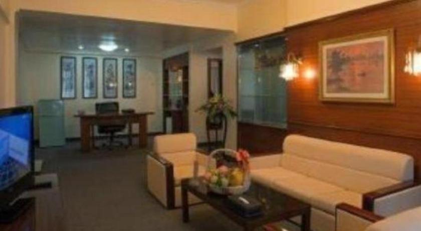 Huu Nghi Hotel Haiphong Exterior foto