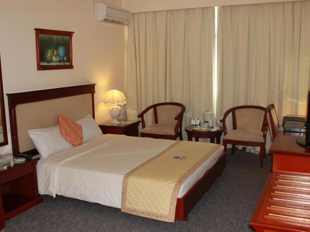 Huu Nghi Hotel Haiphong Exterior foto